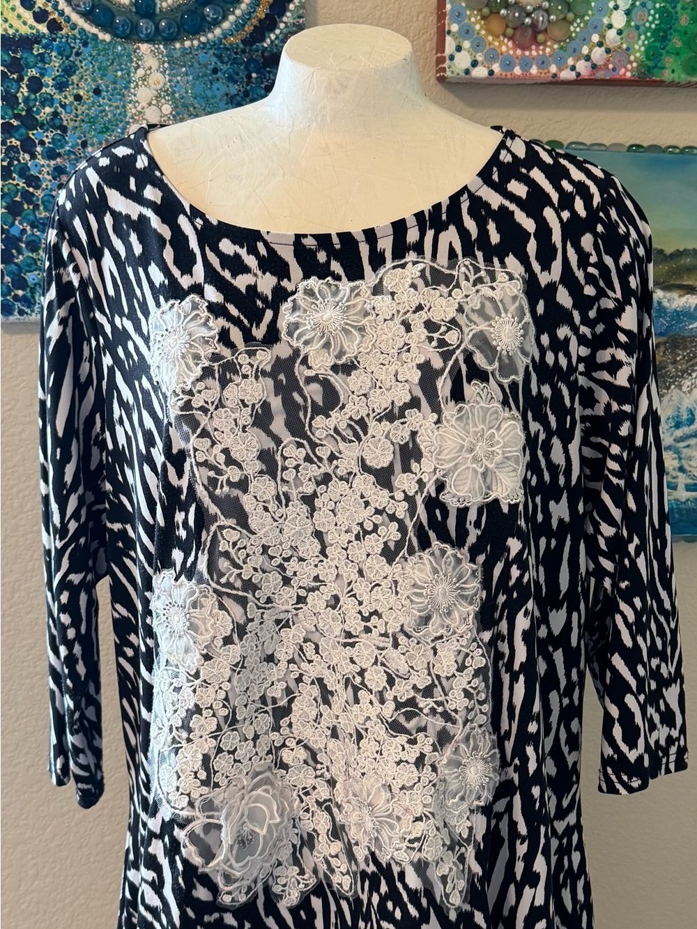 Alfani Black and White Lace-Appliqué Scoop Neck Tunic